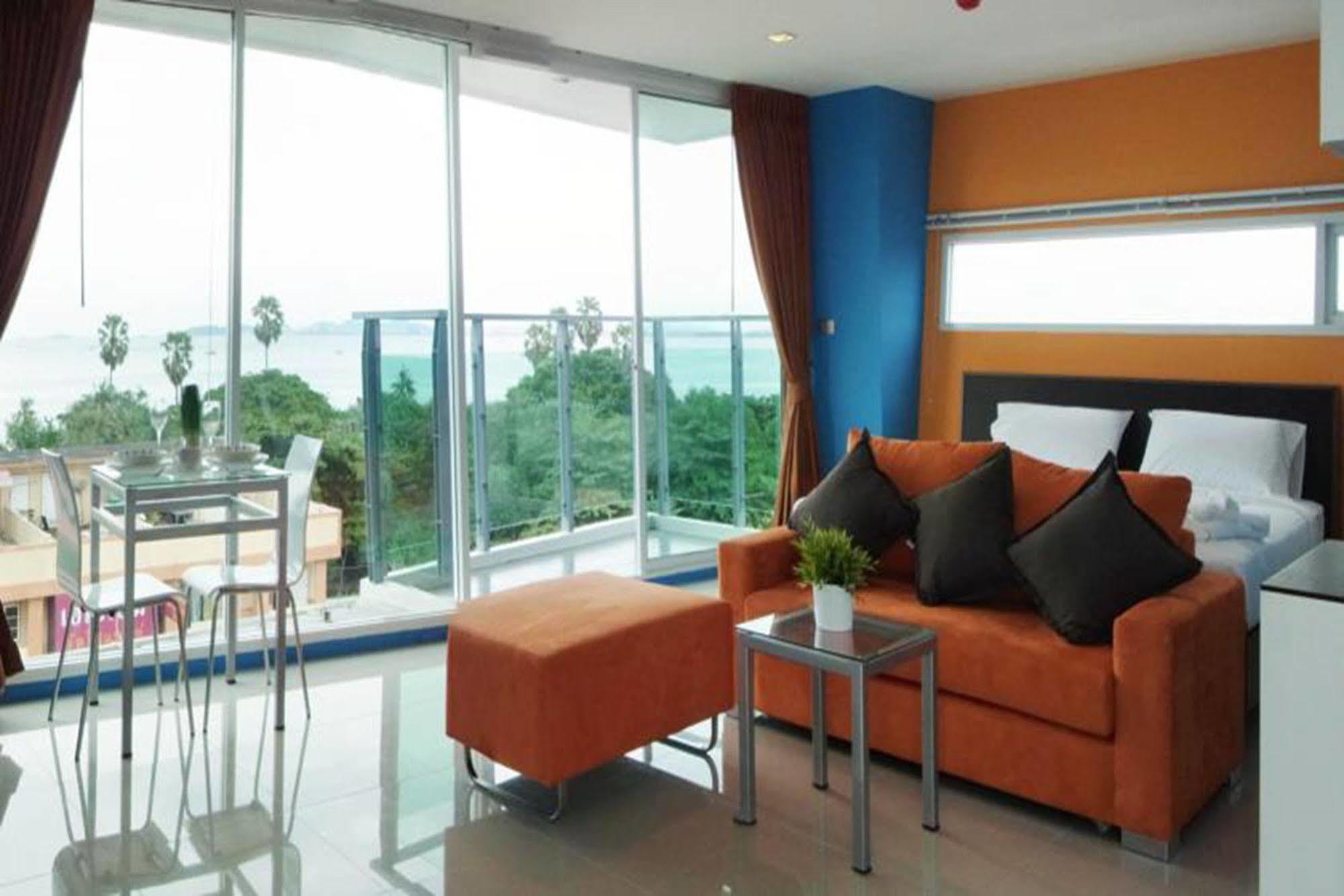 La Casa Otel Pattaya Dış mekan fotoğraf